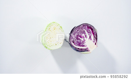Flat lay. Step by step. Organic green and purple cabbage on a white background. 93858292