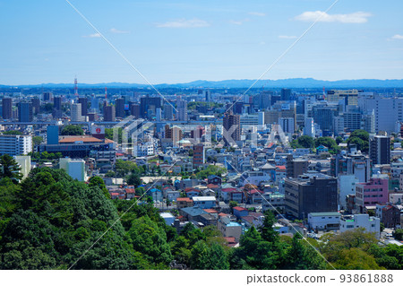 A view of the cityscape in the direction of JR Utsunomiya Station from the observation lobby of the Tochigi Prefectural Office 93861888