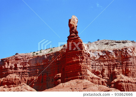 煙囪岩,首都礁國家公園,科羅拉多高原,猶他州,美國 煙囪岩,首都礁國家公園,科羅拉多高原,猶他州,美國 93862666