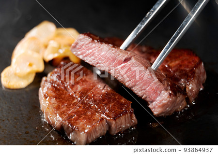 delicious beef steak 93864937