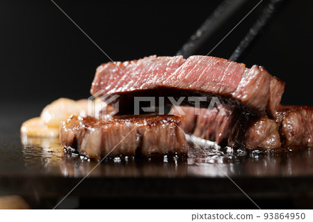 美味的牛排 93864950