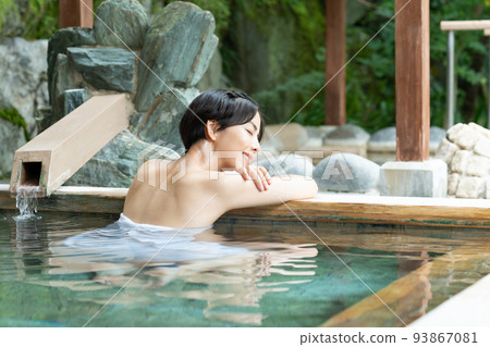 Hot spring, open-air bath, girls' trip Hot spring, open-air bath, girls' trip 93867081