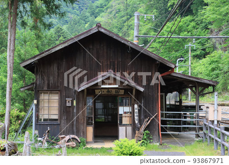 Iida Line Owada Station 93867971