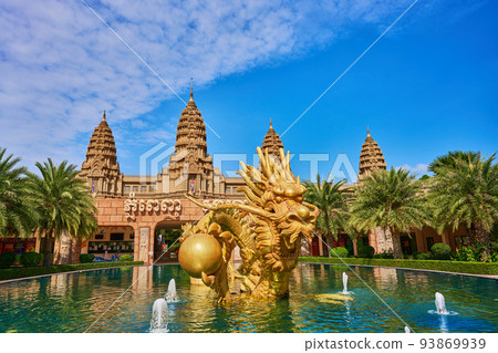 A zoo in Phnom Penh, the capital of Cambodia 93869939