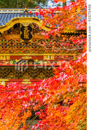 世界遺產“日光的神社和寺廟”的組成資產 有紅葉二天門的輪王寺太佑院 93870406