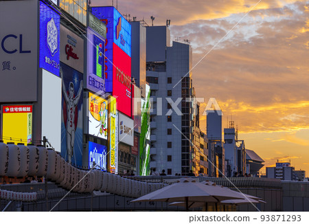 大阪南道頓堀夜景 93871293