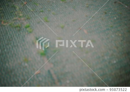 blurry ground 93873522