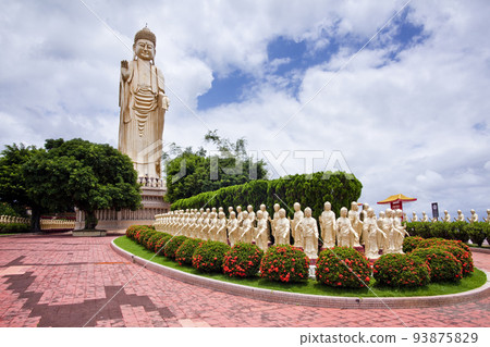 View of the giant Buddha statues at Fo Guang Shan in Kaohsiung, Taiwan. It is one of the famous attractions in Kaohsiung. 93875829