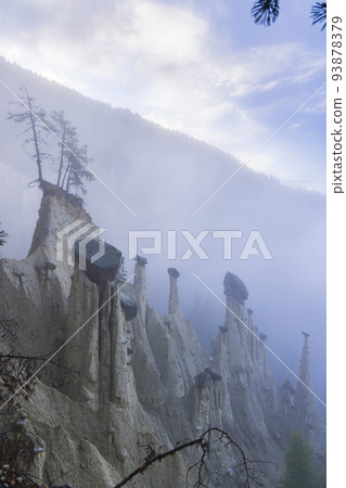 Earth pyramids of Platten (Erdpyramiden - Piramidi di Plata) near Percha and Bruneck,  South Tyrol, Italy 93878379