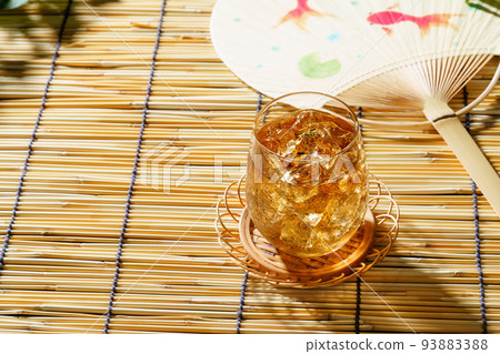 Cold barley tea 93883388