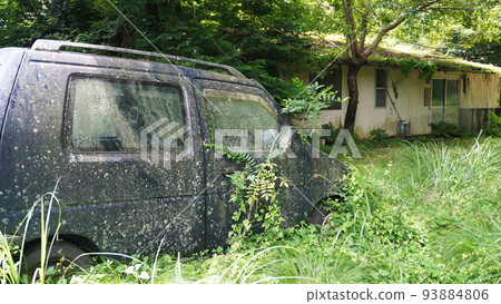 Abandoned Ruins and Abandoned Vehicles 93884806