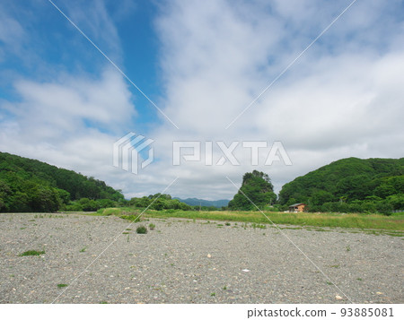 寶井山遠景(三石、新日高町) 寶井山遠景(三石、新日高町) 93885081