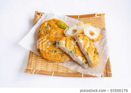 Round squid and chikuwa Round squid and chikuwa 93886176