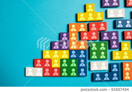 Company growth and staff expansion. Human resource management. Financial pyramid. Segmentation and marketing. Recruiting and hiring more workers. Career and business management. 93887494