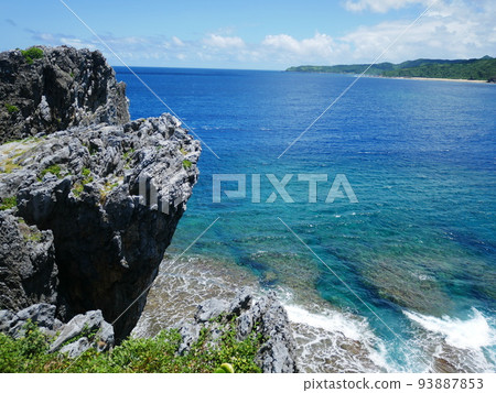 Cape Hedo位於沖繩島主島的最北端 Cape Hedo位於沖繩島主島的最北端 93887853