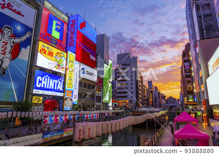 大阪南,道頓堀,美妙的夜景 大阪南,道頓堀,美妙的夜景 93888880