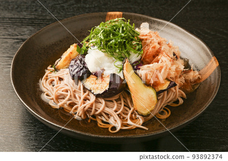 Fried eggplant soba 93892374