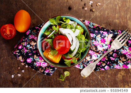 tomato with salt onion and fresh herbal 93894549