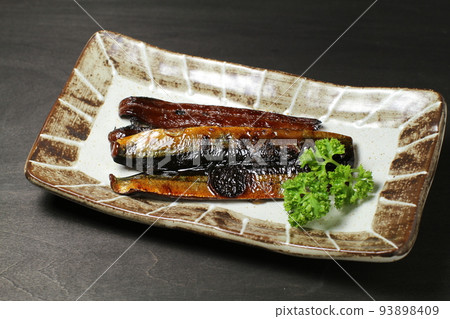 Grilled fish, pickled saury Grilled fish, pickled saury 93898409