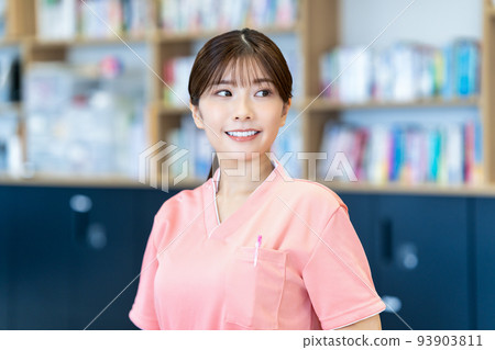年輕的女護士 93903811