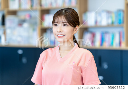 young nurse woman 93903812