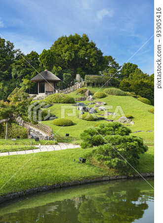Okayama Korakuen Garden, one of Japan's Three Great Gardens 93905416