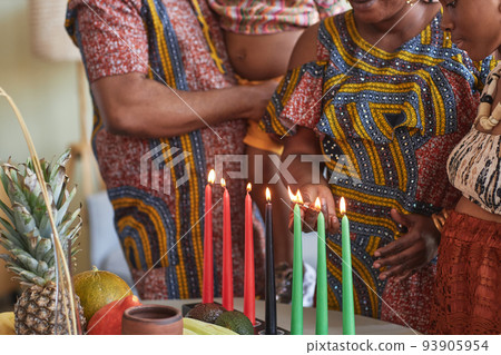 African family celebrating traditional holiday African family celebrating traditional holiday 93905954