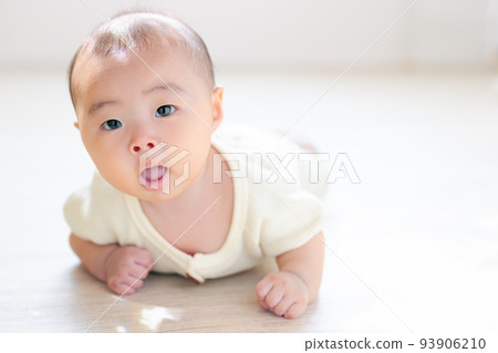 Lie down baby 3 months old copy space 93906210