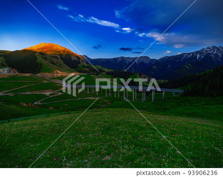 風景 (中國新疆) 93906236