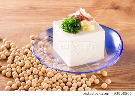 soybeans and chilled tofu soybeans and chilled tofu 93908865