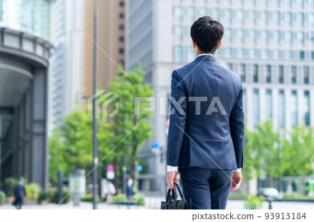 通勤的商人商人 93913184