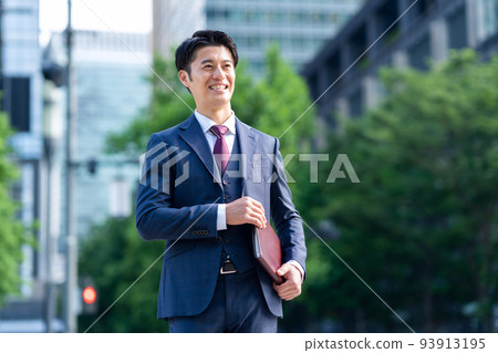 通勤的商人商人 93913195