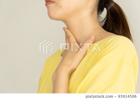 喉嚨痛的女人 喉嚨痛的女人 93914506