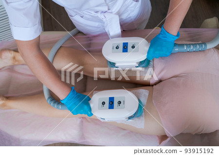 Cryolipolysis. Hardware cosmetology. Body care. Non surgical sculptures. Body 93915192