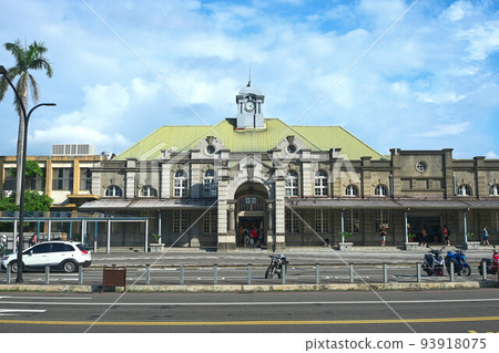 Hsinchu, Taiwan - August 15, 2022: The facade of the railway station in Hsinchu city, Taiwan. Hsinchu, Taiwan - August 15, 2022: The facade of the railway station in Hsinchu city, Taiwan. 93918075