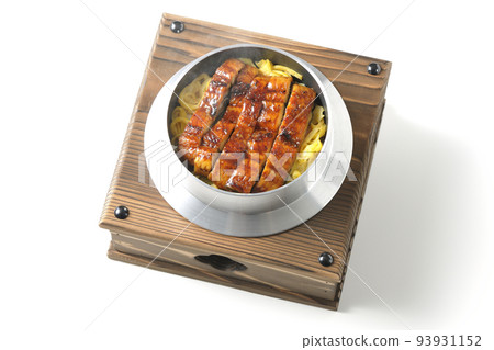 鳥瞰白底烤鰻魚火鍋飯 鳥瞰白底烤鰻魚火鍋飯 93931152
