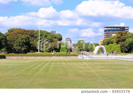 [Hiroshima Prefecture] Autumn Peace Memorial Park 93933579