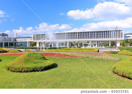 [廣島縣]秋天廣島和平紀念館本館 93933591
