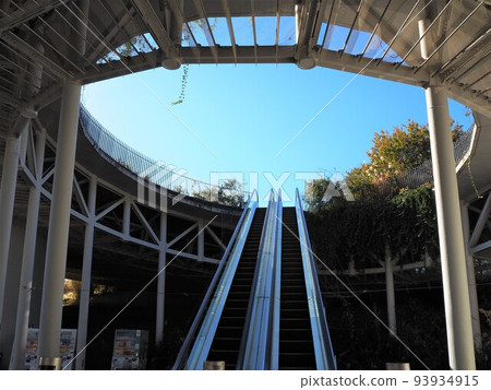 Escalator and blue sky 1 Escalator and blue sky 1 93934915