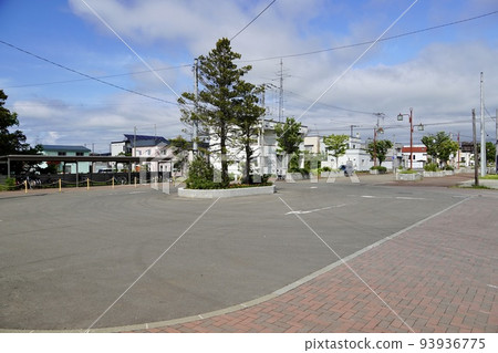 In front of Kurisawa Station (June 2022) 93936775
