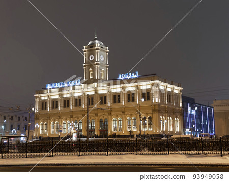 Moscow, the building of the leningrad station in nighttime Moscow, the building of the leningrad station in nighttime 93949058