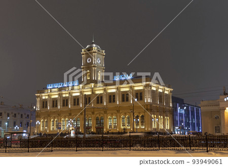 Moscow, the building of the leningrad station in nighttime Moscow, the building of the leningrad station in nighttime 93949061
