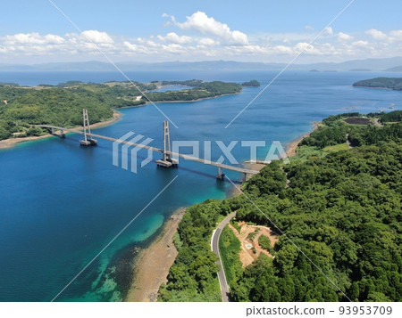 從長島 Hario 公園鳥瞰 Ikara 島和 Ikara 橋 93953709