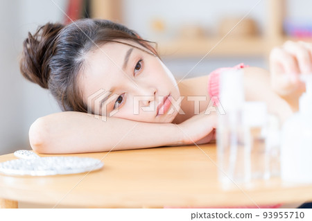 美女 93955710