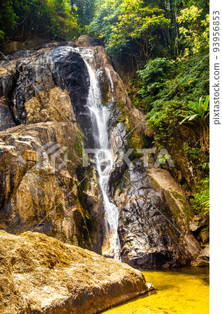 Punyaban waterfall in Ranong, Thailand Punyaban waterfall in Ranong, Thailand 93956853