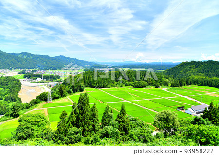 俯瞰津南町中心（新潟縣津南町）[2022年8月] 93958222