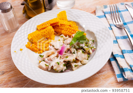 Ceviche of white fish with baked corn Ceviche of white fish with baked corn 93958751