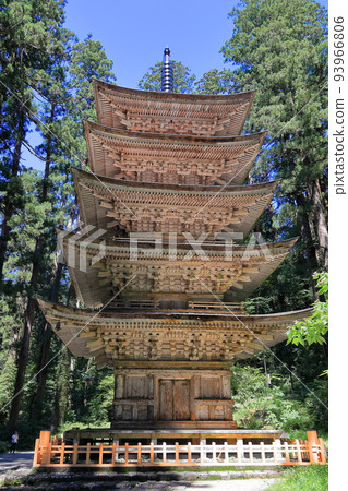 Hagurosan National Treasure Five-storied Pagoda 93966806