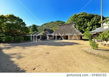 箱木千年屋外觀(兵庫縣神戶市北區山田町) 箱木千年屋外觀(兵庫縣神戶市北區山田町) 93968193