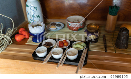 Obon festival at my parents' house in the countryside Food prepared for the Buddhist altar 93969195